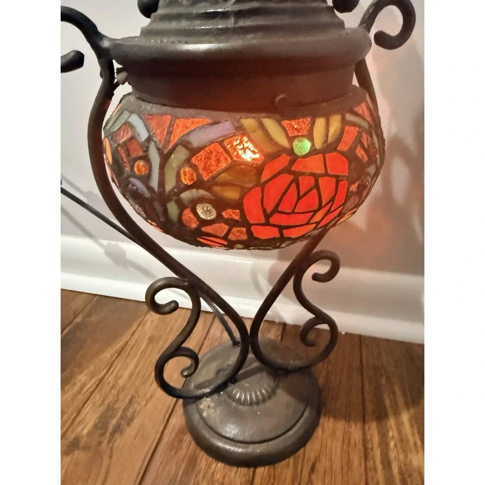 Tiffany Style Table‎ Lamp Stained Glass Rose Flowers Scroll Bulb BASE ONLY WORKS